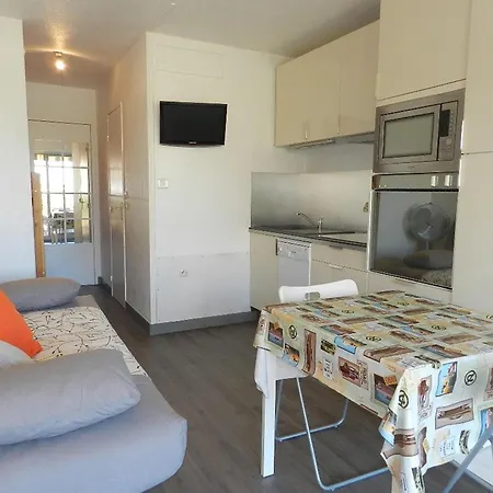 Appartement Bormes-les-mimosas, 1 Piece, 4 Personnes - Fr-1-251-632 Bormes-les-Mimosas