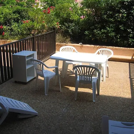 Bormes-les-mimosas, 1 Piece, 4 Personnes - Fr-1-251-632 *